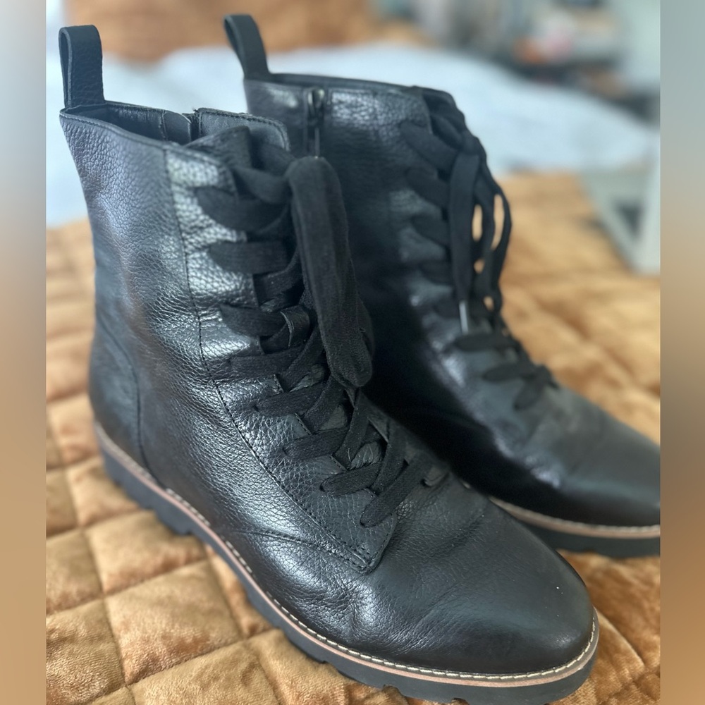 Vionic Lani Black Leather Lace-up Ankle Boots w/side Zipper - Womens sz 8.5